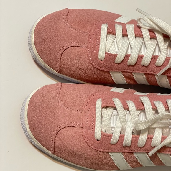 adidas Gazelle Pink and White Sneakers - Picture 4 of 12